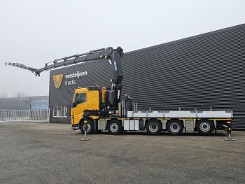 FH 420 10x4 / 85 t/m CRANE + JIB / KRAN